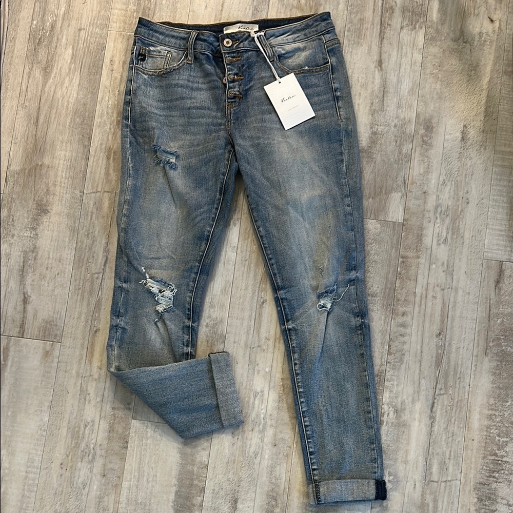 KanCan Light Blue Distressed Ankle Jeans- 28 inch inseam